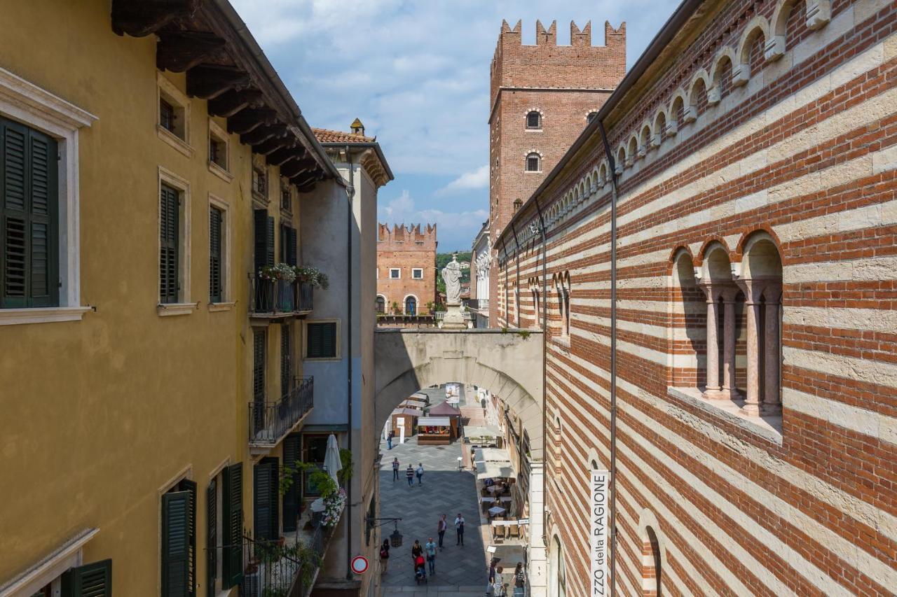Domus La Costa Apartment Verona Luaran gambar